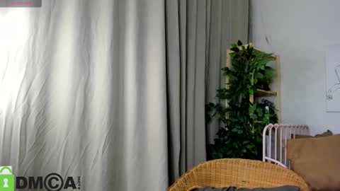 GMT7TueWedThSu 0300am-0900am. Sa 1000am-0400pm online show from October 2025 08:08:02 PM