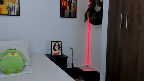 Nick online show from February 2025 08:49:02 AM