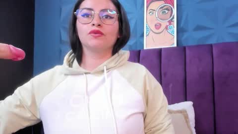 Nicole online show from May 2026 11:12:03 PM