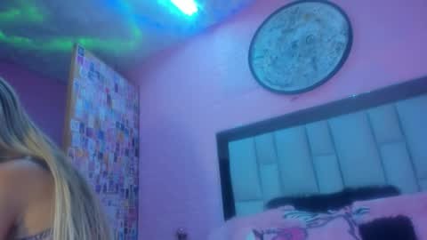 nicole_rosales online show from January 2026 08:58:01 PM