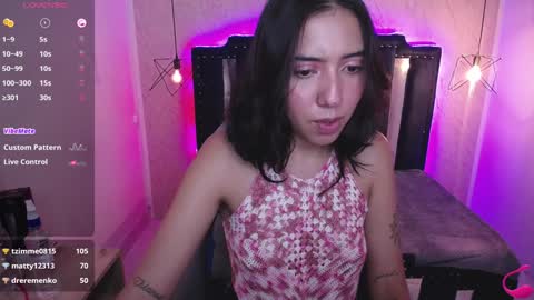 Snapshot of nicole_samantha chatting on January 2025 05:23:01 PM Samantha online show from January 2025 05:23:01 PM