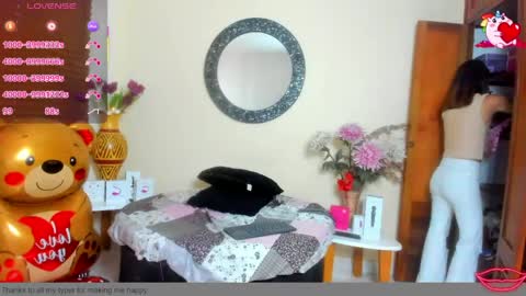 Nicole Santana online show from May 2026 10:37:01 PM