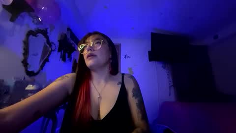 Nicole online show from April 2026 05:33:01 AM