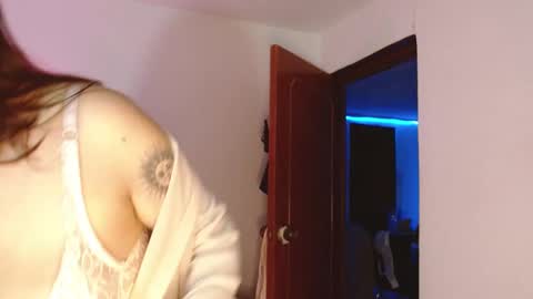 Snapshot of nicole_white_11 chatting on February 2025 12:20:02 AM Nicole White online show from February 2025 12:20:02 AM