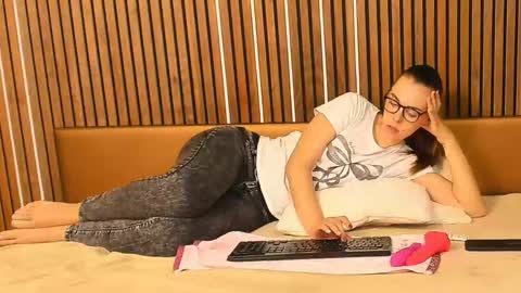 Snapshot of nicoleakg chatting on September 2025 07:21:02 AM Nicole AKG online show from September 2025 07:21:02 AM