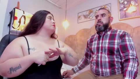 Nicole online show from October 2025 02:47:02 PM