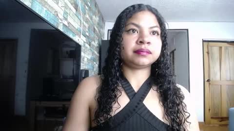 Nicole online show from September 2025 02:06:02 PM