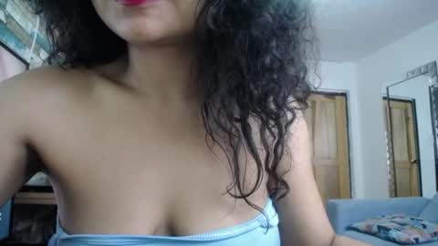 Nicole online show from June 2026 06:31:01 PM
