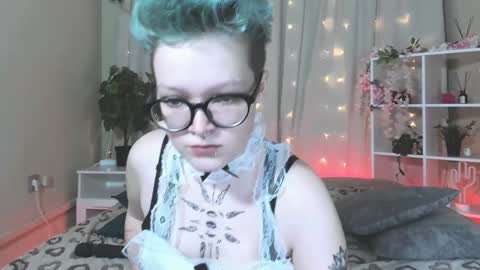 Snapshot of nicolefloret chatting on January 2025 08:04:01 PM Nicole online show from January 2025 08:04:01 PM