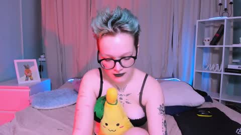 Snapshot of nicolefloret chatting on January 2025 12:35:01 AM Nicole online show from January 2025 12:35:01 AM