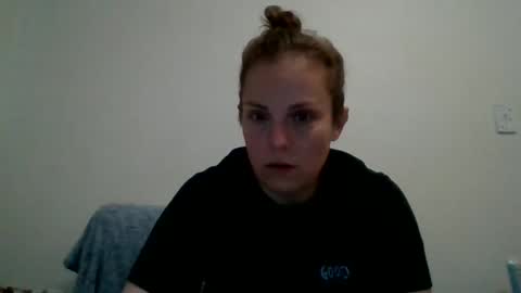 Nicole online show from April 2026 11:25:02 PM