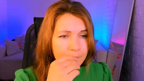 Snapshot of nicolehits chatting on November 2025 05:30:02 AM nicolehits online show from November 2025 05:30:02 AM