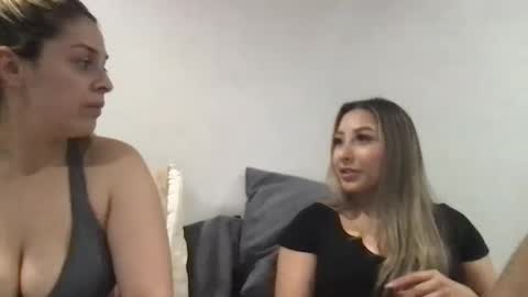 Snapshot of nicolelovesyou444 chatting on February 2025 02:40:01 AM nicolelovesyou444 online show from February 2025 02:40:01 AM