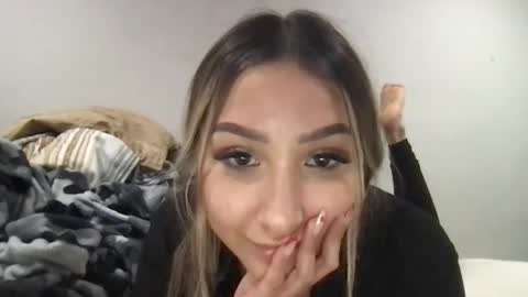 Snapshot of nicolelovesyou444 chatting on February 2025 04:01:02 AM nicolelovesyou444 online show from February 2025 04:01:02 AM