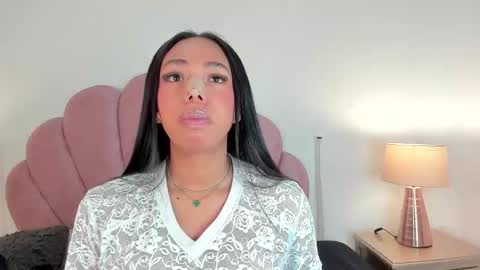 NICOLE online show from December 2025 12:54:01 PM