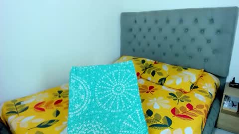  ELIZABETH  online show from December 2025 02:14:02 PM