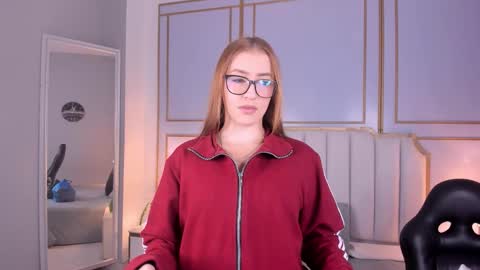 Nicol online show from February 2026 12:10:02 PM