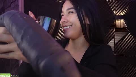 Snapshot of nicollbashel chatting on December 2024 10:12:02 AM Nicoll Independent model online show from December 2024 10:12:02 AM