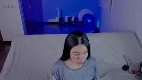 Nicoll  Independent model online show from April 2026 10:13:01 AM