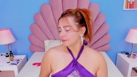 Nicolle online show from February 2026 04:54:01 PM