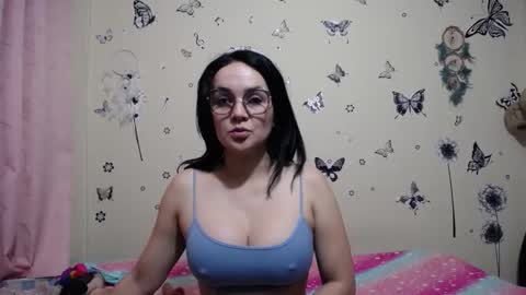 nicolle_sky online show from March 2026 08:11:02 AM
