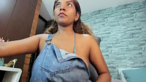 Snapshot of nicollesofia3 chatting on February 2025 03:33:02 AM nicollesofia3 online show from February 2025 03:33:02 AM