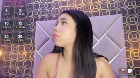 nicolljabocs online show from April 2026 01:34:02 PM