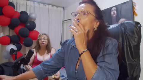 nicoltatiana_ online show from May 2026 11:54:01 PM