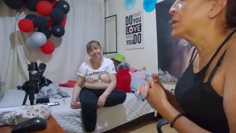 nicoltatiana_ online show from May 2026 12:08:02 AM