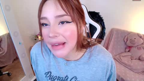 Snapshot of nicolthompsonn chatting on January 2025 12:38:01 AM Nicol online show from January 2025 12:38:01 AM