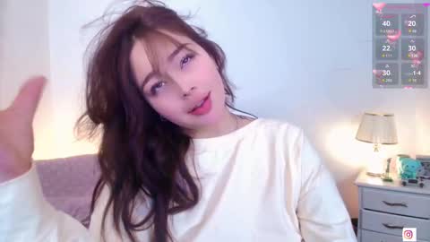 Snapshot of nicolthompsonn chatting on October 2025 02:13:01 AM Nicol online show from October 2025 02:13:01 AM