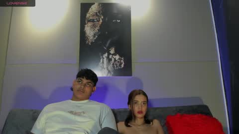 Nicol online show from May 2026 10:05:02 PM