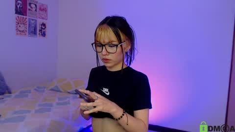 NicoRobin777 online show from April 2026 07:30:02 PM