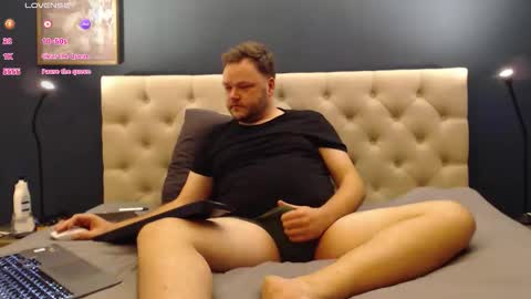 Snapshot of nielsgellen chatting on March 2026 06:55:01 PM nielsgellen online show from March 2026 06:55:01 PM