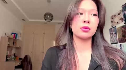 Snapshot of nievesshippey chatting on March 2026 07:35:01 AM Hanna online show from March 2026 07:35:01 AM