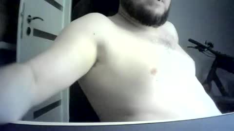 Niewidoczny online show from February 2026 02:01:02 AM