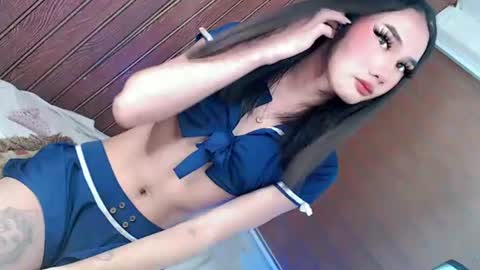 night_crystal1111 online show from June 2026 06:50:01 PM