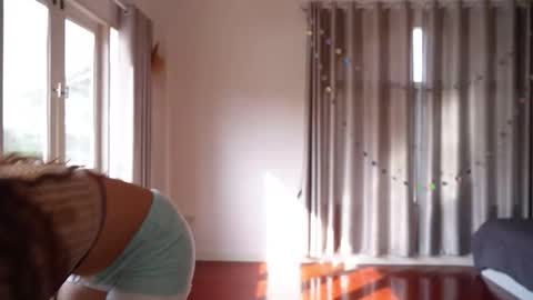 Snapshot of night_jelly chatting on March 2026 09:14:02 AM Aurora online show from March 2026 09:14:02 AM