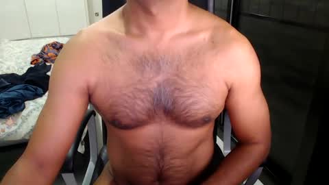 Snapshot of night_rider09711 chatting on December 2024 04:27:01 PM night_rider09711 online show from December 2024 04:27:01 PM