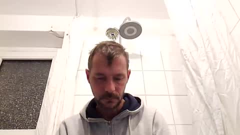 Snapshot of nighthawk28 chatting on November 2025 04:52:02 PM MikeVanDyck online show from November 2025 04:52:02 PM