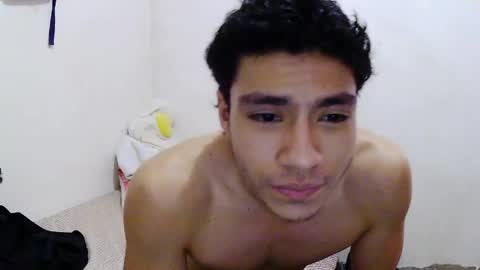 nightwing_01 online show from May 2026 12:07:01 AM