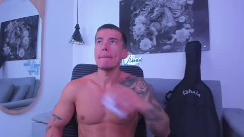 Niick online show from January 2025 01:29:01 AM