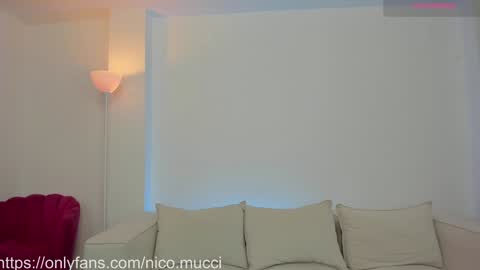 Snapshot of niico_18 chatting on December 2024 12:05:01 AM Nicolas Mucci online show from December 2024 12:05:01 AM