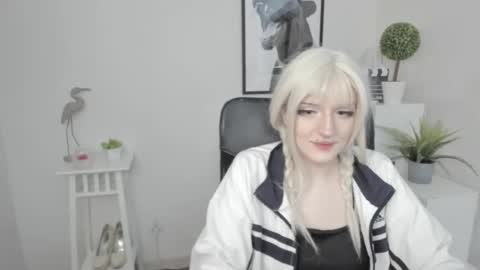 Snapshot of nika_dream1 chatting on July 2026 12:35:01 PM Nika online show from July 2026 12:35:01 PM