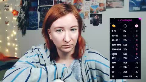 Snapshot of nika_fuchs chatting on December 2025 04:19:01 AM Nika online show from December 2025 04:19:01 AM