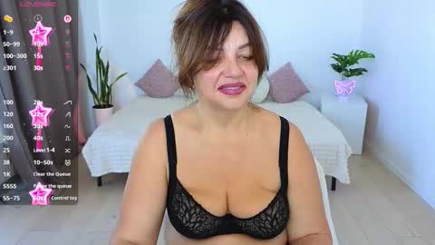 Nika light online show from October 2025 06:43:02 AM
