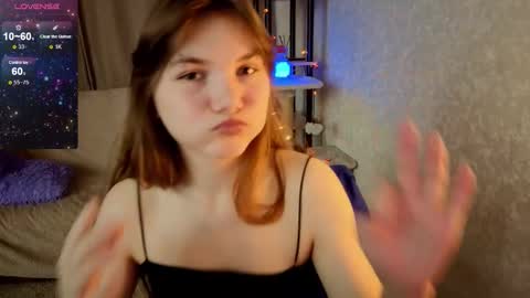 Snapshot of nika_omg chatting on November 2025 08:13:02 PM Nika online show from November 2025 08:13:02 PM