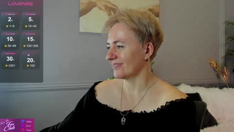 Snapshot of nika_smit chatting on January 2025 12:52:02 PM Nika online show from January 2025 12:52:02 PM