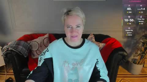 Snapshot of nika_smit chatting on January 2026 05:53:02 AM Nika online show from January 2026 05:53:02 AM