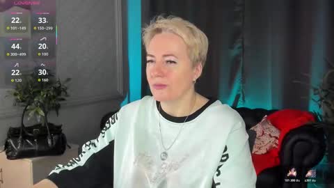 Snapshot of nika_smit chatting on January 2026 05:22:02 AM Nika online show from January 2026 05:22:02 AM